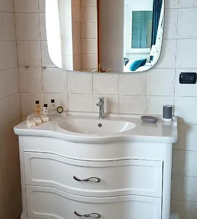 Sogno In Langa 4* Монфорте-д'Альба