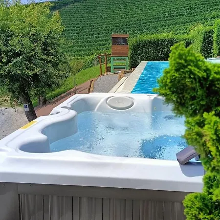 Sogno In Langa Monforte dʼAlba