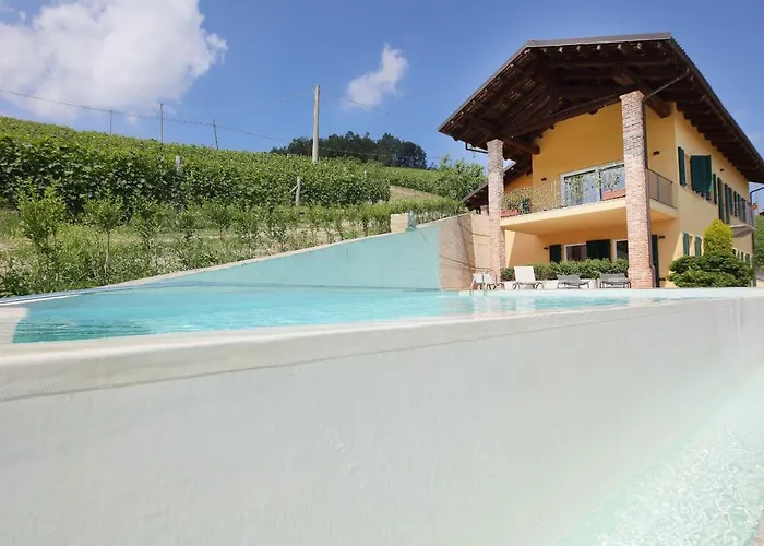 Sogno In Langa Frühstückspension Monforte dʼAlba