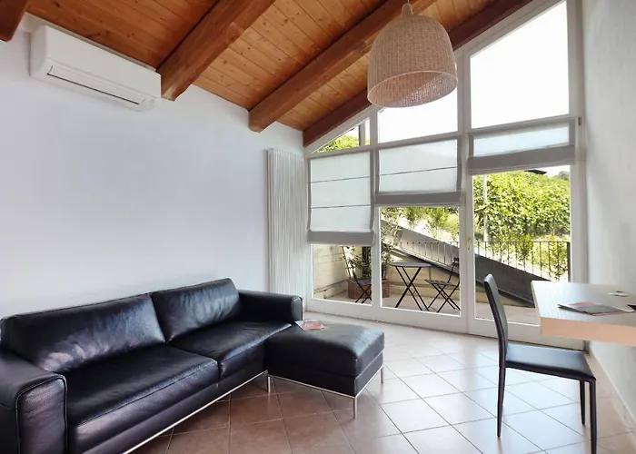 Oda ve Kahvaltı Sogno In Langa