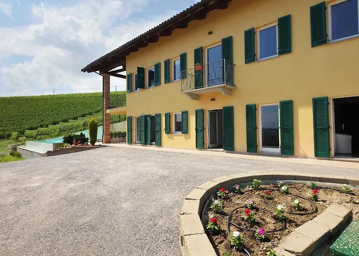 Sogno In Langa 4* Monforte dʼAlba