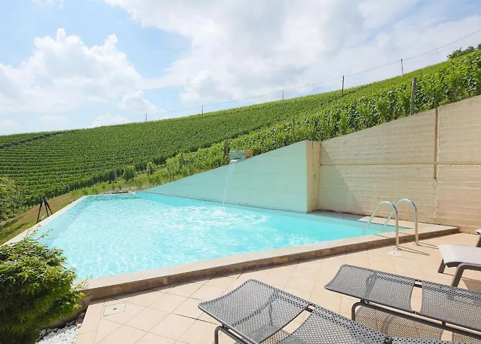 Bed and breakfast Sogno In Langa 4*