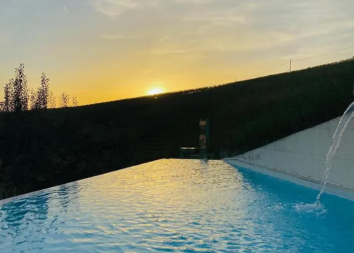 Sogno In Langa 4* Monforte dʼAlba